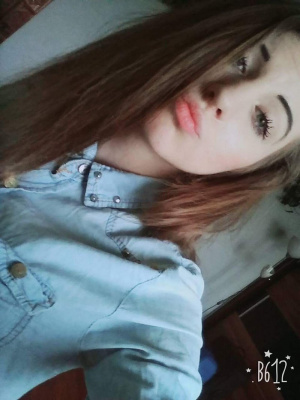 mouth, eyelash, hair, selfie, jeans, cool