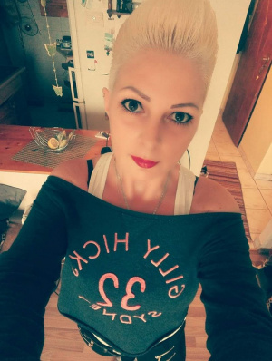 selfie, cool