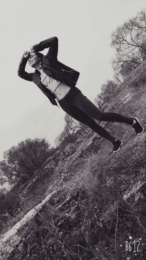 monochrome