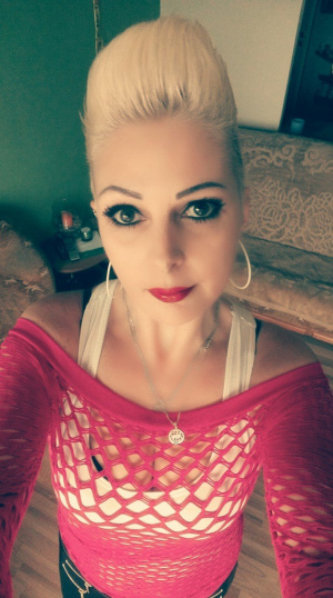 eyelash, skin, selfie, cool, lipstick