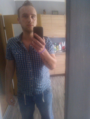 27 randki 43