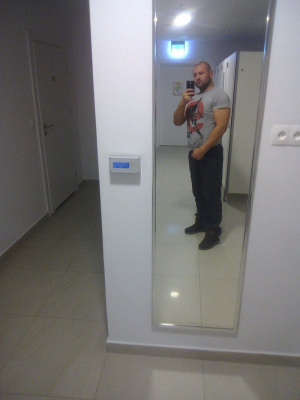 standing, room