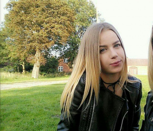 hair, jacket, jeans, smile, leather