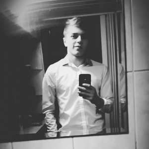 monochrome