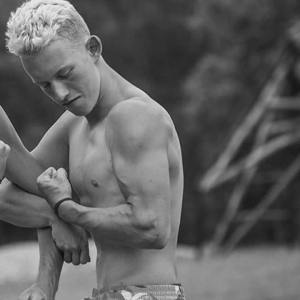 hand, muscle, statue