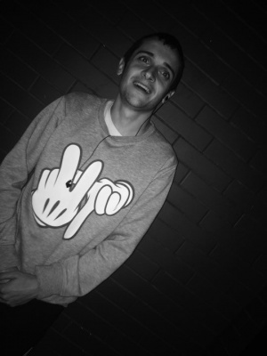hand, smile, cool