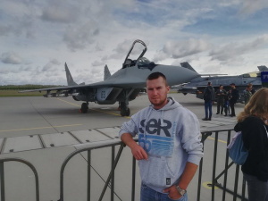 jeans, vehicle, aviation, aerospace-engineering, airplane, aircraft