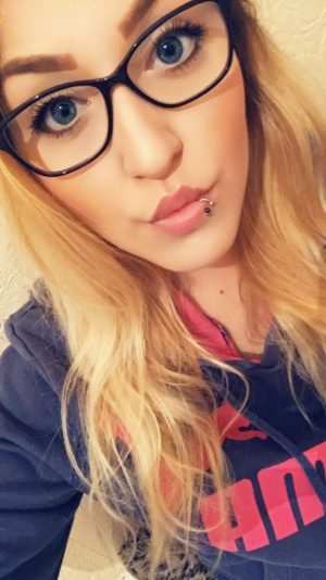 hair, selfie, glasses