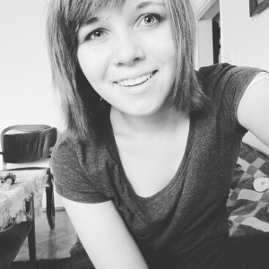 hair, selfie, smile, cool, monochrome, chair