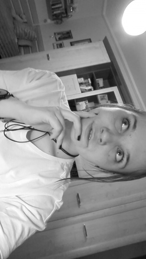 monochrome