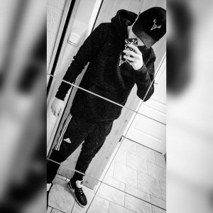monochrome