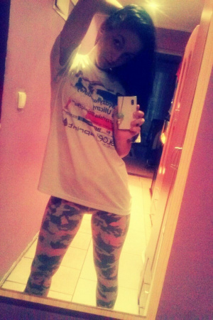 selfie, fun, jeans, cool, standing, room