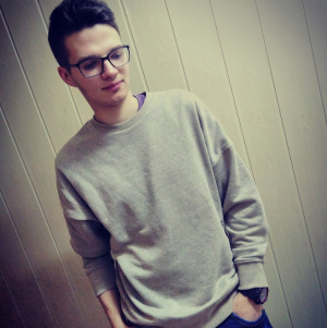 selfie, fun, cool, glasses, muscle, standing, dude
