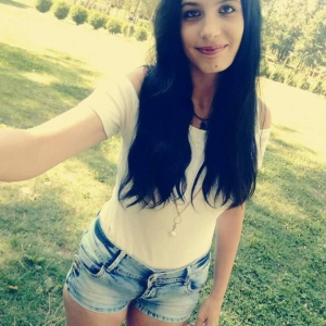 hair, selfie, jeans, denim, smile, cool, shorts