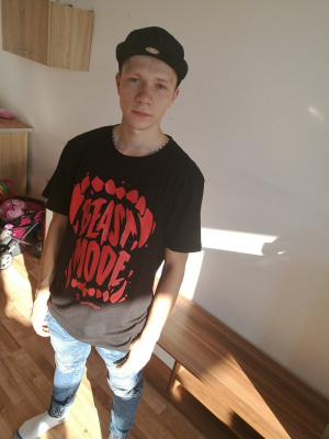 fun, jeans, cool, muscle, standing, dude