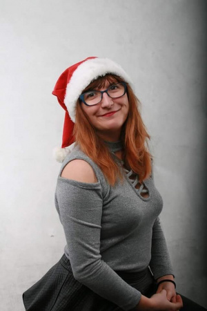 glasses, sitting, hat