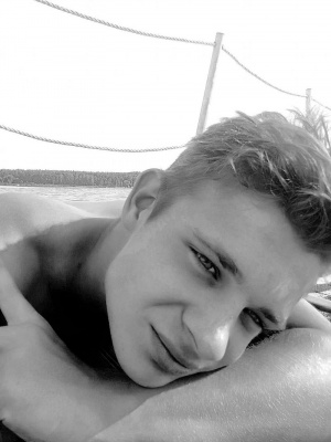 skin, monochrome