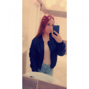 selfie, jeans