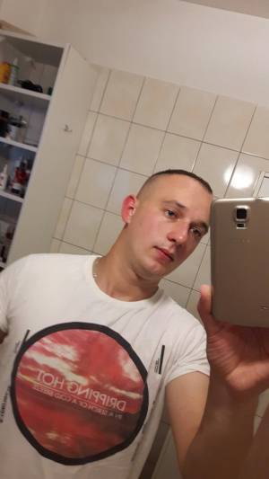 selfie, muscle