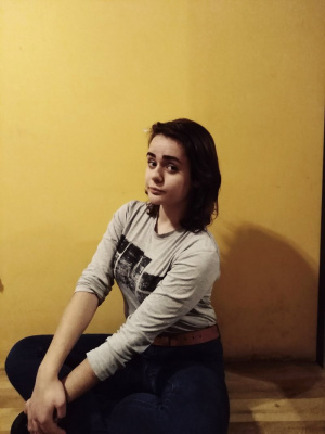 hand, fun, sitting