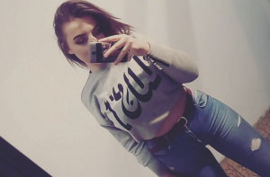 mouth, hand, selfie, cool