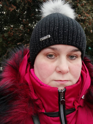 jacket, outerwear, textile, cap, beanie