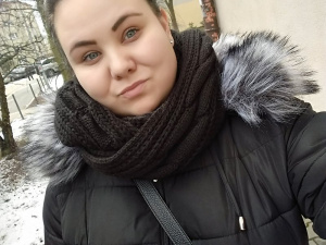 jacket, outerwear, textile, scarf, fur, wool