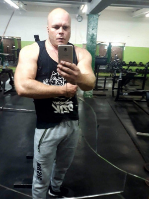 muscle, standing, room