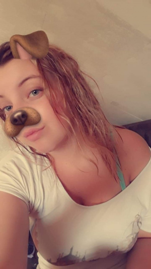mouth, eyelash, hair, skin, selfie