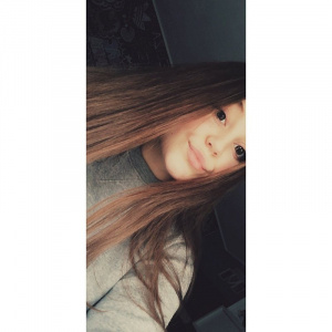 mouth, eyelash, hair, skin, selfie, ear
