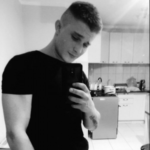 hand, selfie, muscle, monochrome