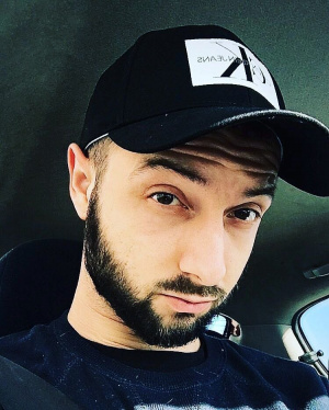 hat