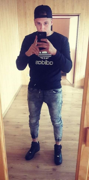 selfie, jeans, cool, standing