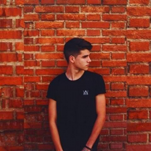 muscle, standing, wall, brick