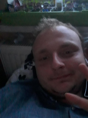 mouth, hand, selfie, fun, smile, cool, muscle, dude