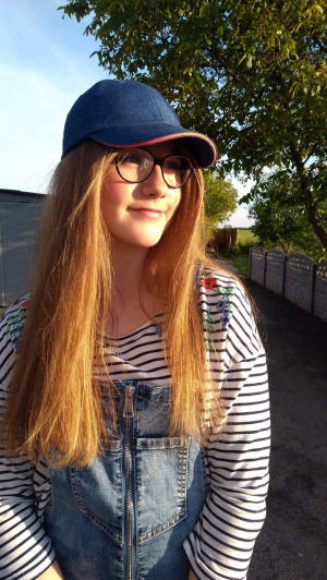 jacket, textile, fun, jeans, denim, cool, glasses, sunglasses, hat