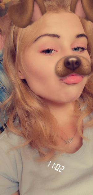 mouth, eyelash, skin, lipstick