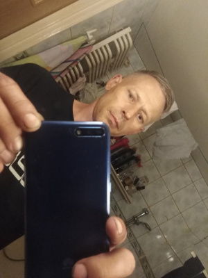 hand, selfie, mobile-phone