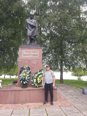 jeans, statue