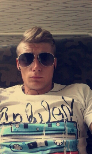 selfie, cool, glasses, sunglasses, goggles, person