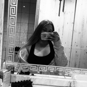 monochrome