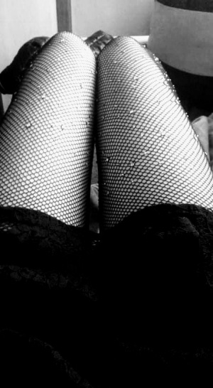 monochrome