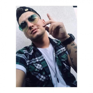 hand, selfie, cool, glasses, sunglasses