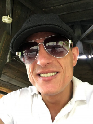 selfie, smile, cool, glasses, sunglasses, goggles, hat
