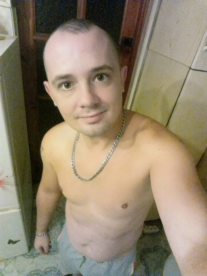 skin, selfie, necklace, muscle