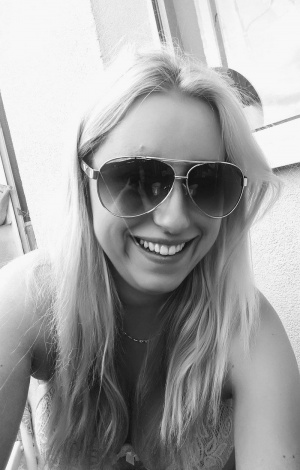 selfie, fun, smile, cool, glasses, monochrome, sunglasses, goggles