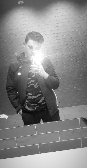 monochrome