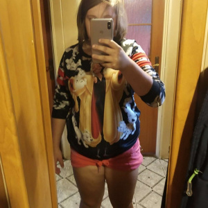 selfie, room