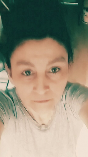 skin, selfie
