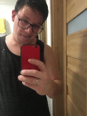 hand, selfie, glasses